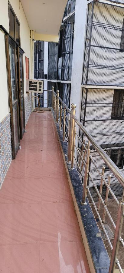 Hotel Shri Ram Bhavan Ayodhya Kültér fotó