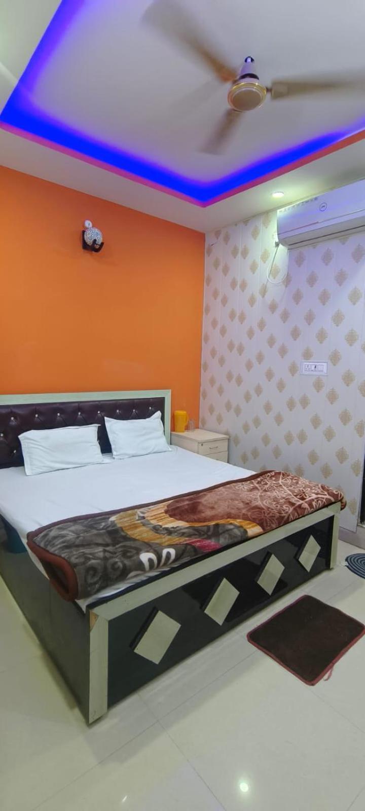 Hotel Shri Ram Bhavan Ayodhya Kültér fotó